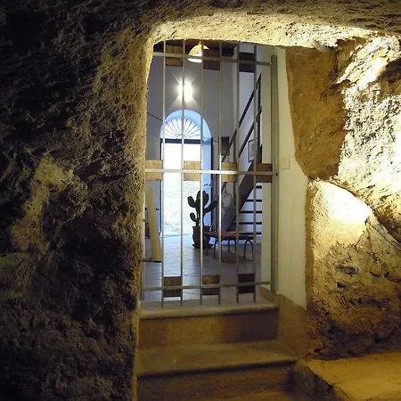 La Grotta Greca