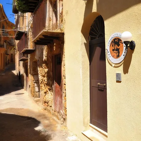 Nocleg ze śniadaniem La Grotta Greca